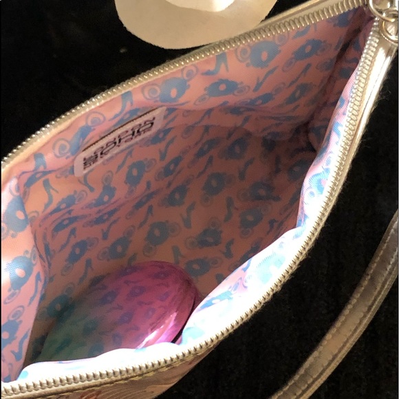 Disney Cinderella Wristlet - Picture 6 of 14